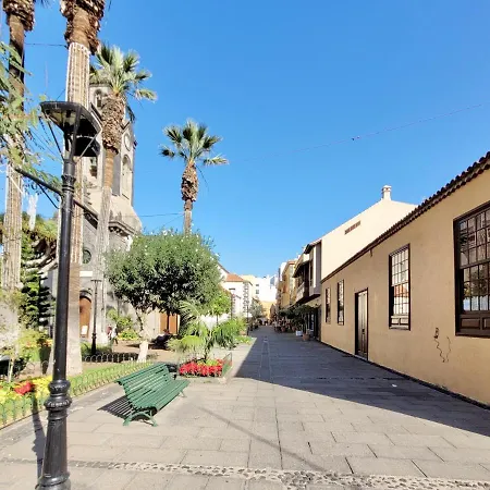 7 Esquivel Apartament *